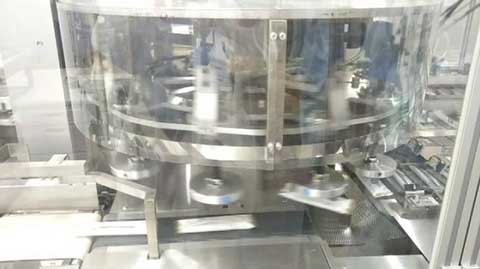 メリーゴーラウンド式自動供給装置